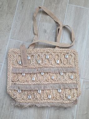 Salt+timber Natural Woven Shell Shoulder Bag